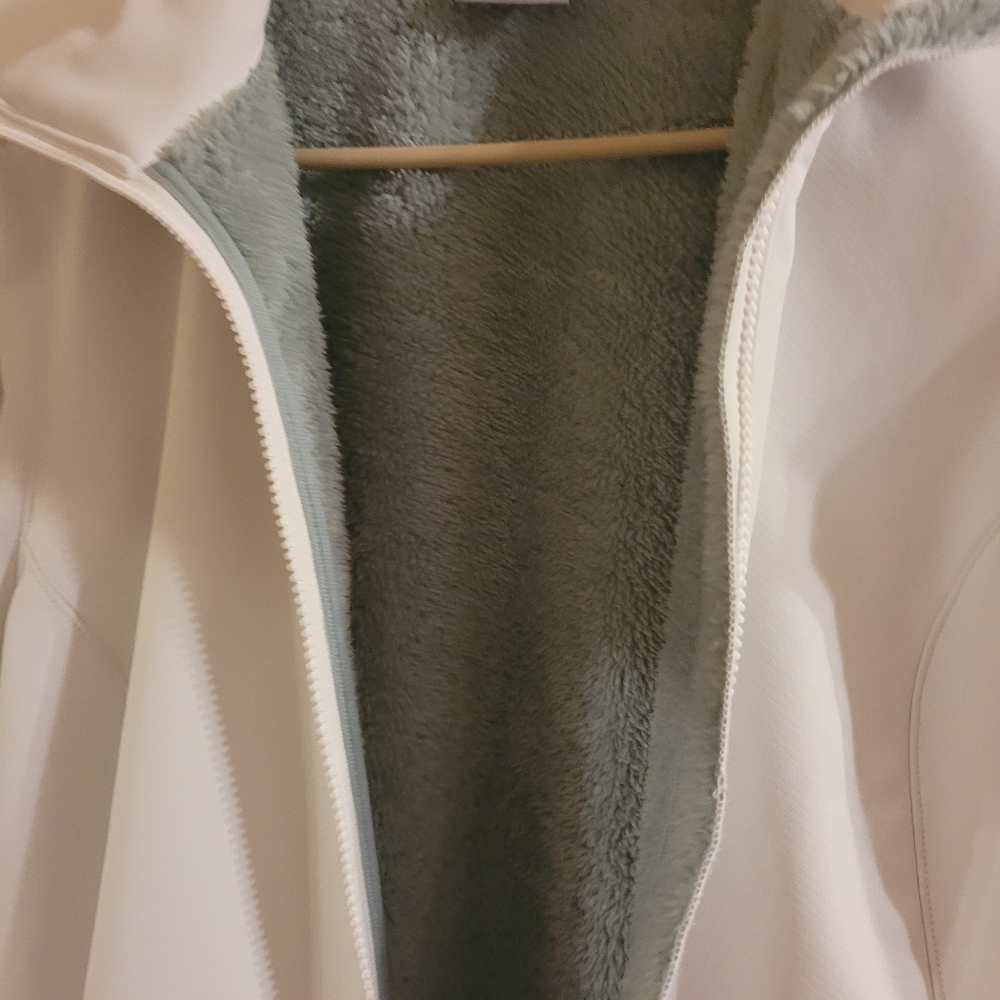 Columbia Jacket - Picture 5 of 5